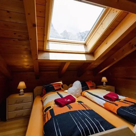 Mit Indoorrutschbahn By Interhome *